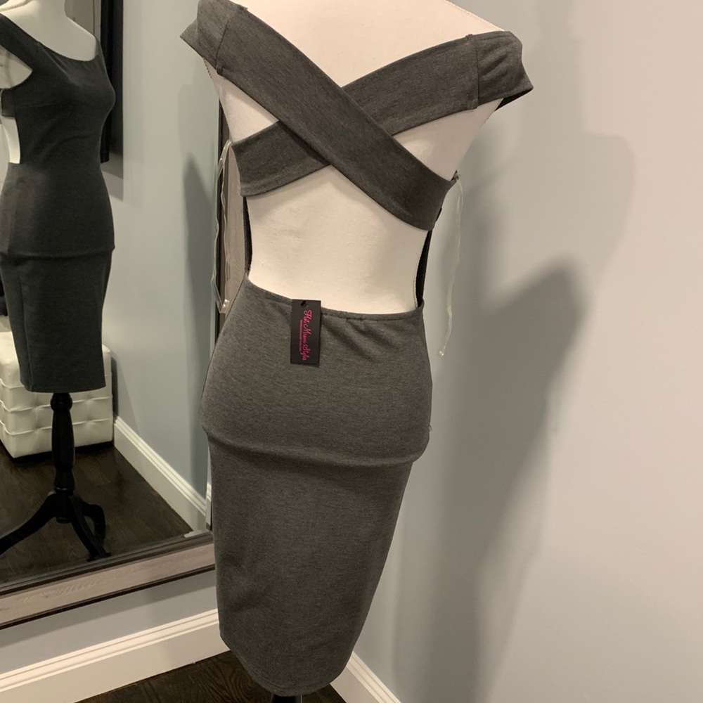 Dress - Picture 2 of 2